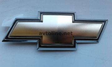 Эмблема крышки багажника крест (черный край) Aveo T250